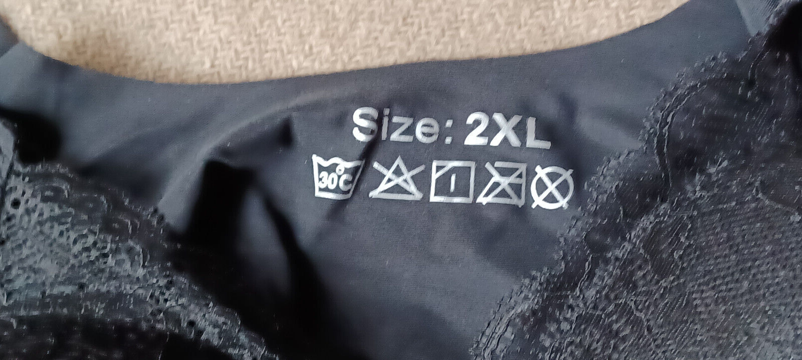 ALTRA *Fashion and Comfort* reggiseno senza cuciture in seta taglia 42 tazza B (2XL) NUOVO!