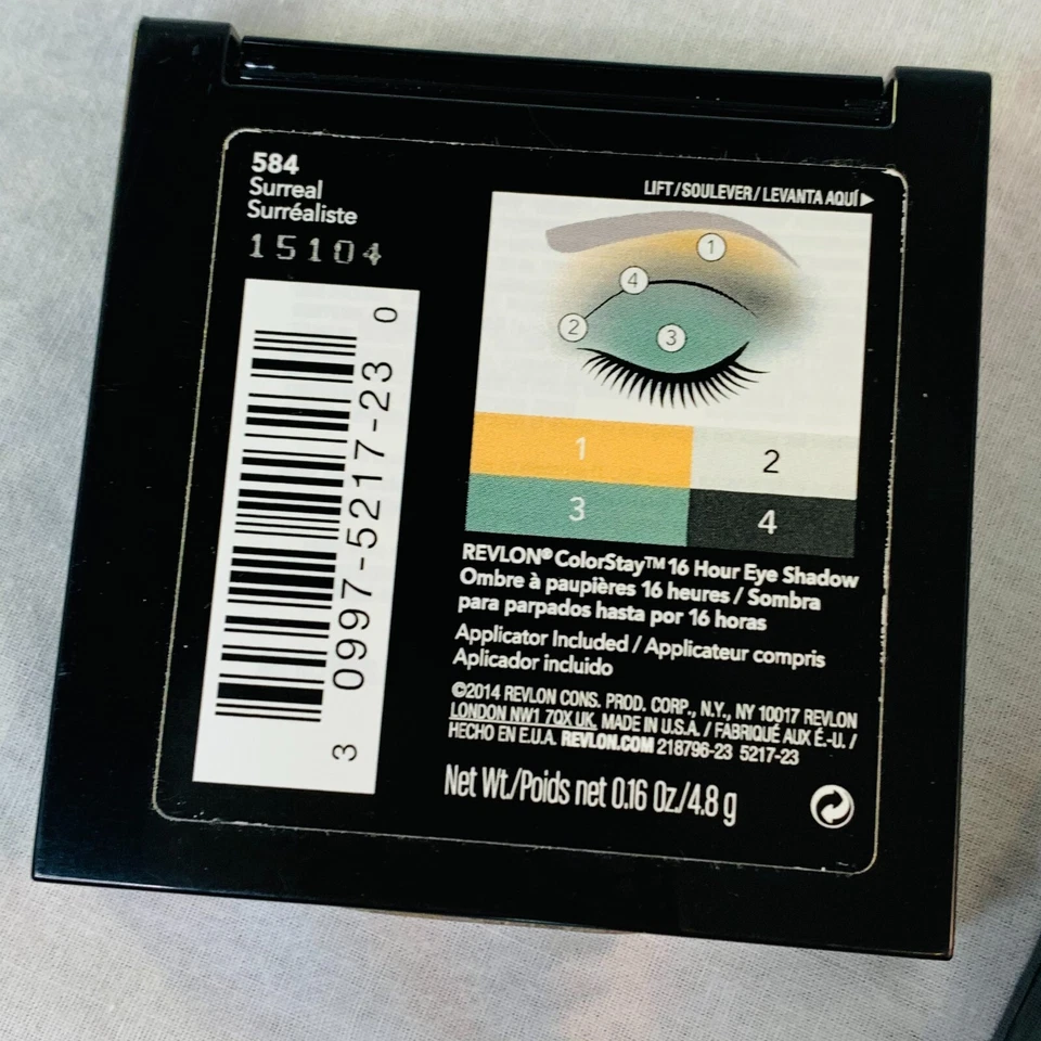 Revlon ColorStay 16 Hour Eyeshadow Palette Set: 584 Surreal & 503 Flirtatious - Image 3 of 3