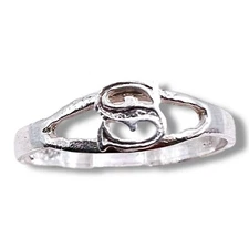 Vintage Initial Letter S Signet Solid Sterling Silver Baby Pinky Ring SZ 4.25
