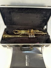 Yamaha YTR-2320 Standard Bb Trumpet - Gold Lacquer