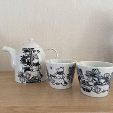 Disney Winnie the Pooh Tea Pot 4.13x3.93" /Cup 2 7x8cm/2.75x3.14" set of 3