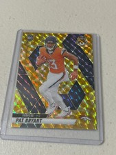 2025 Panini Mosaic Pat Bryant Denver Broncos Rookie Football Card. rookie card picture