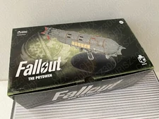 Fallout 4 76 New Vegas Vechicle Prydwen Brotherhood Figure ABS Statue Maxson