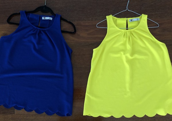 womens 2 top bundle XL / L sleeveless stretch 1 X blue, 1 X yellow Scalloped Hem