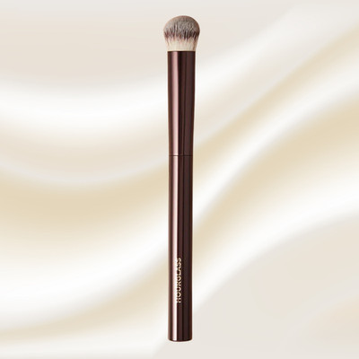 Hourglass Vanish Seamless Finish Concealer Pinsel