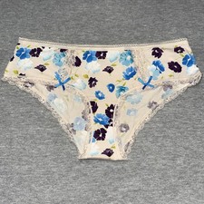 NWT Victoria  s Secret Vintage Modal Floral Lace Trim Hiphugger Panties MED