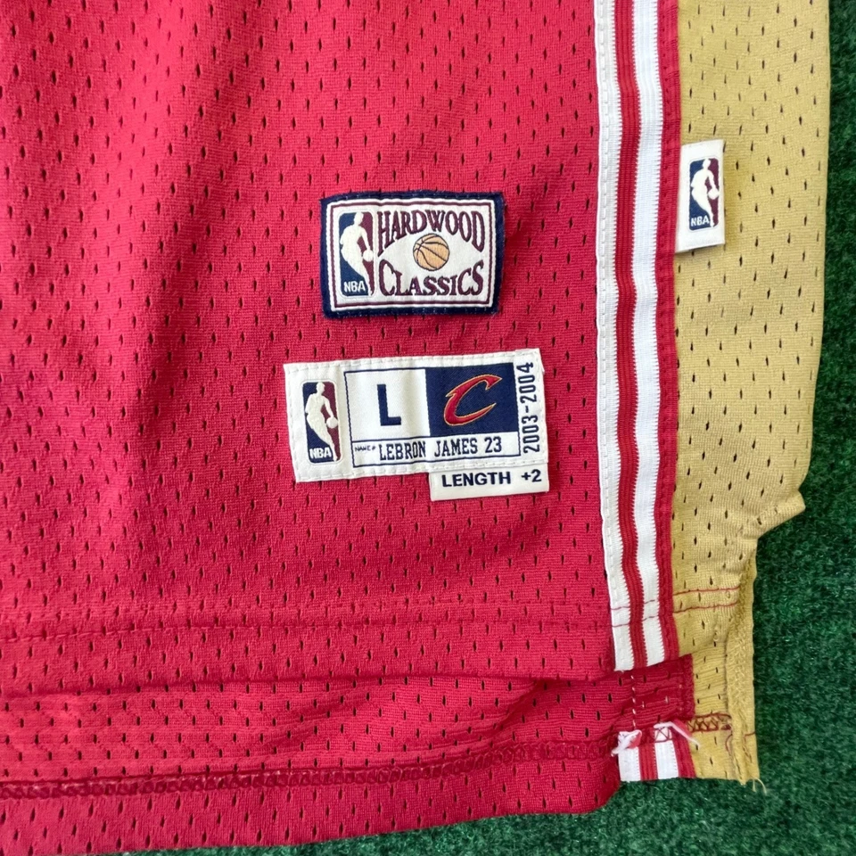 Kids Large Cleveland Cavaliers LeBron James 23 Hardwood Classics Jersey Red Gold - Image 4 of 4