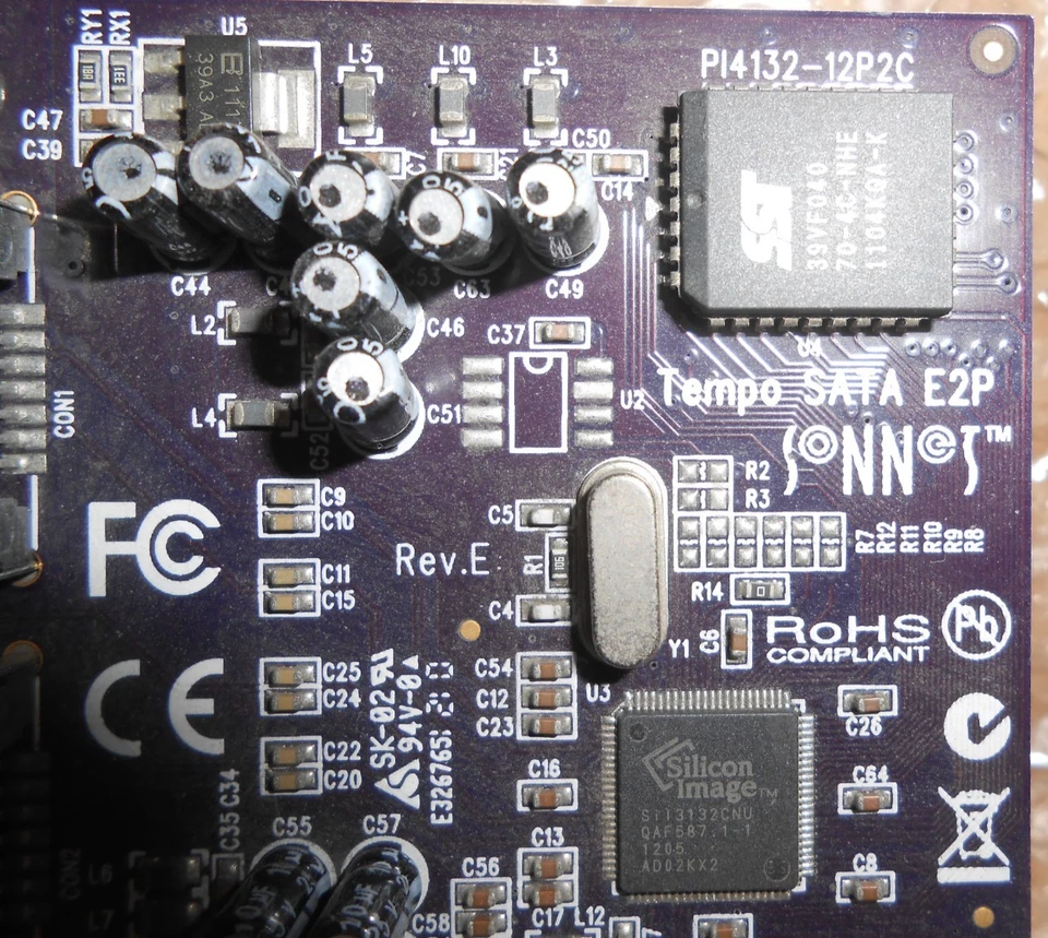 Controlador host Sonnet Tempo SATA E2P serie ATA PCI Express P14132-12P2C Foto 3 de 4