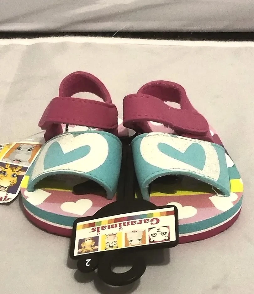 Sandalias Garanimals Bebé Niño Pequeño Niños Talla 2 Gancho y Lazo Nuevos Corazones  Foto 3 de 4