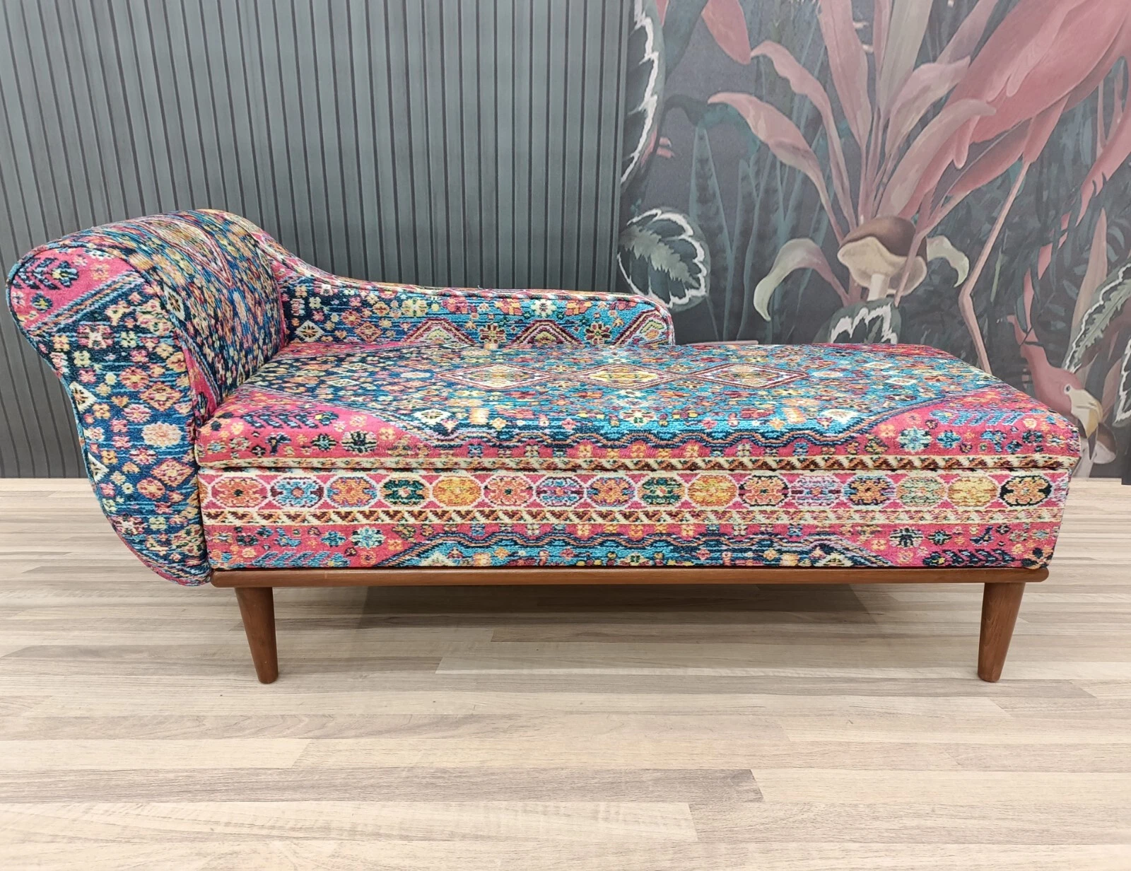 Upholstered Chaise Lounge Small Space Storage Foam Fill Cotton Blend