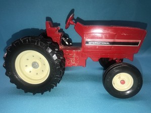 diecast tractor toys