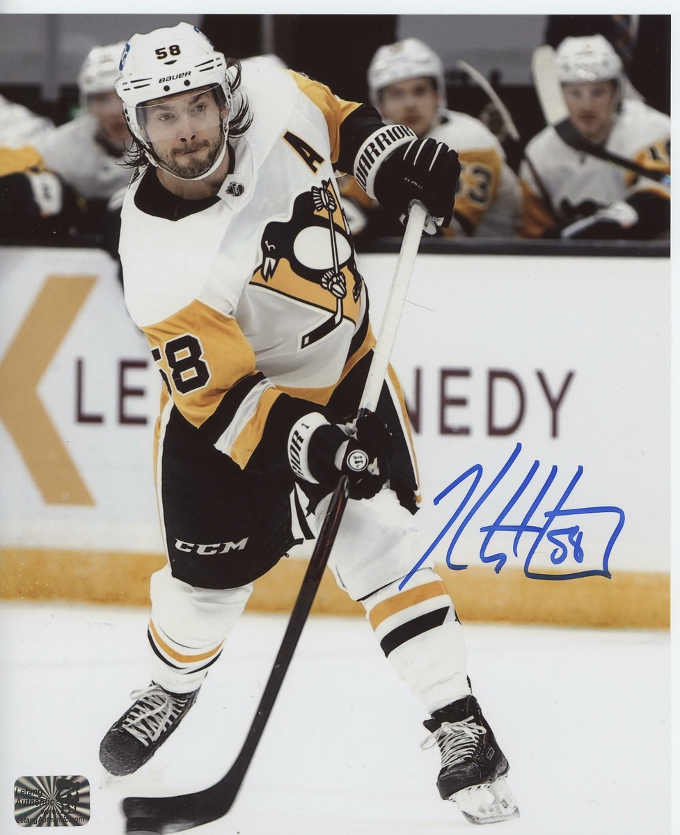 Kris Letang Pittsburgh Penguins signed 8x10 Slapshot action photo