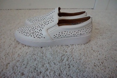 vionic kani slip on sneaker