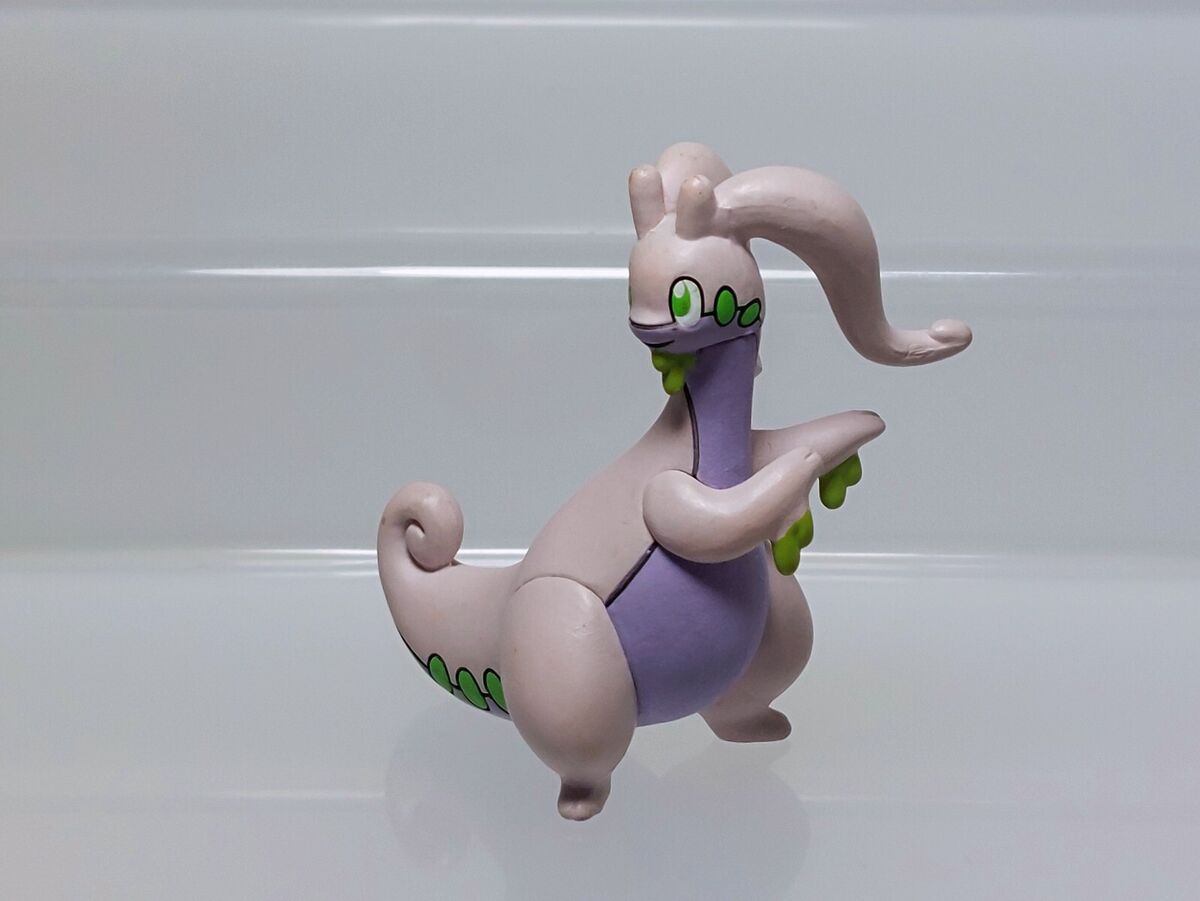 Takara Tomy Lendário Personagens Pokemon Goodra Brinquedo De