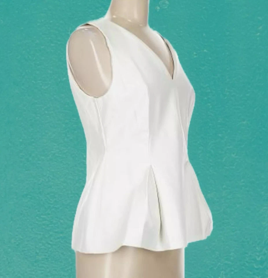 Top Julie Brown NYC Clásico Blanco Sin Mangas Peplum XS Foto 3 de 4