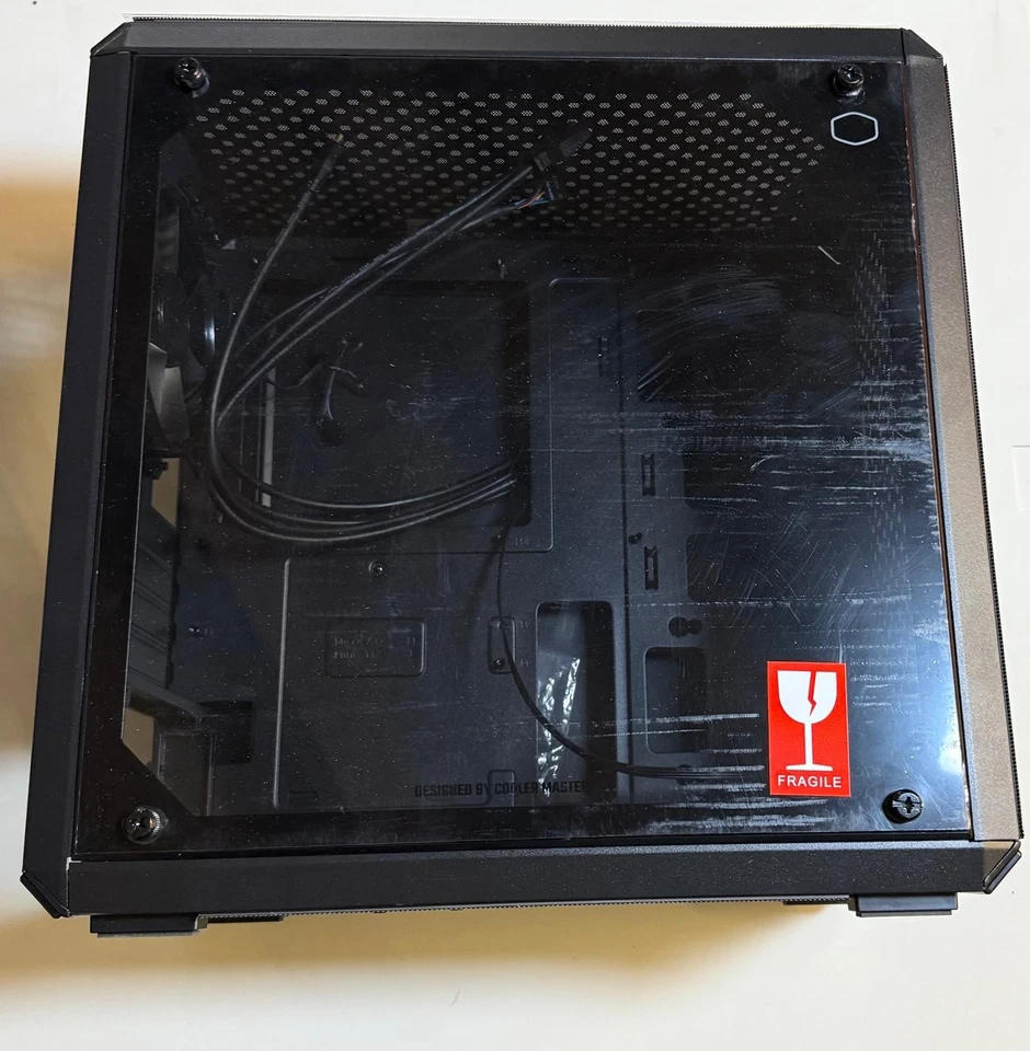 Cooler Master MasterBox Tower Case, 1 x 120mm Rear Fan, Tempered Glass,35 - Image 3 of 4