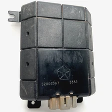 1990s Chrysler Dodge ABS Control Module OEM 52004067 3339 SX-96555 A-001