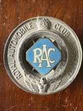 VINTAGE ROYAL AUTOMOBILE CLUB ASSOCIATE RAC CAR BADGE / MASCOT K14827