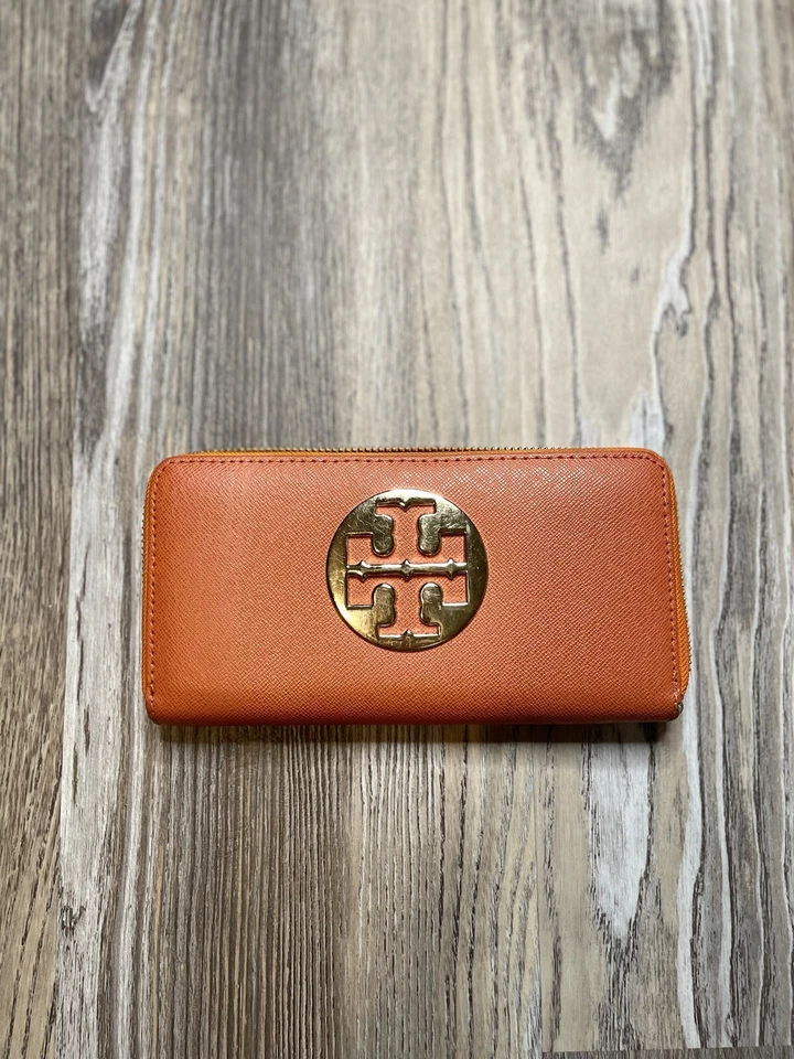 Bolso sin asas Tory Burch Charlie Saffiano cuero naranja cremallera continental Foto 3 de 4
