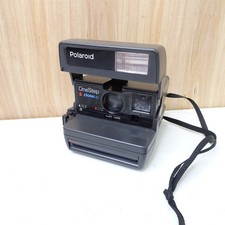 Polaroid OneStep CloseUp 600 Instant Film Camera With Strap And Case Tested