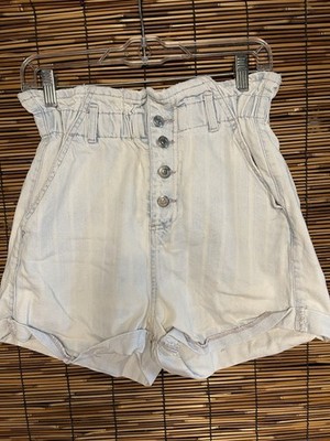Topshop Paperbag Denim Shorts High Rise Button Fly Light Wash Cuffed W28 US 6