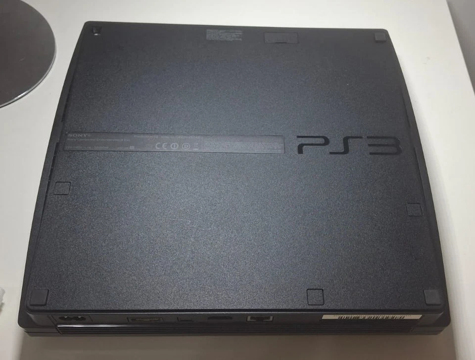 Sony PlayStation 3 Slim 320GB Console PS3 Completa  Scatola + Gioco  - Immagine 4 di 4