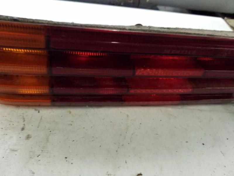 Driver Left Tail Light - 116 Type | Fits 1972-1980 Mercedes Benz 450SE 300SD - Image 4 of 4