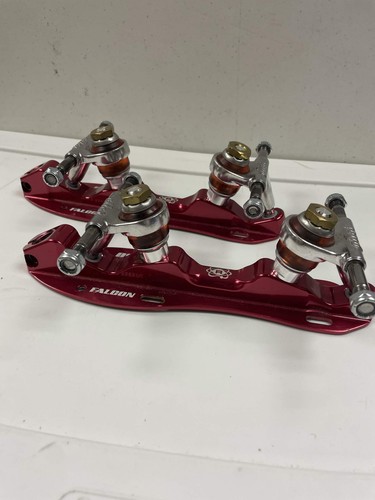 Gently Used Atom Skates Falcon Roller Derby Plate, RED 5.50, retail discount