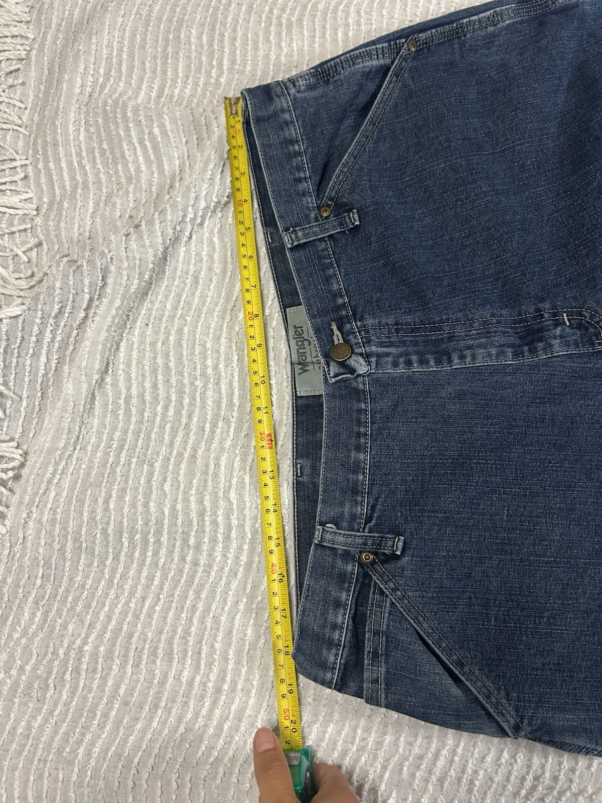 Wrangler Authentics Cargo Utility Jeans Men’s 38x30 Dark Wash Work Pants image 9