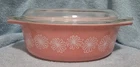 Pyrex Vintage Pink Daisy 043 Oval Casserole w/ Lid 1.5 Quart