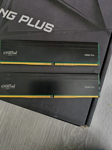 two Crucial Pro 32GB DDR4-3200 Memory 64gb in total