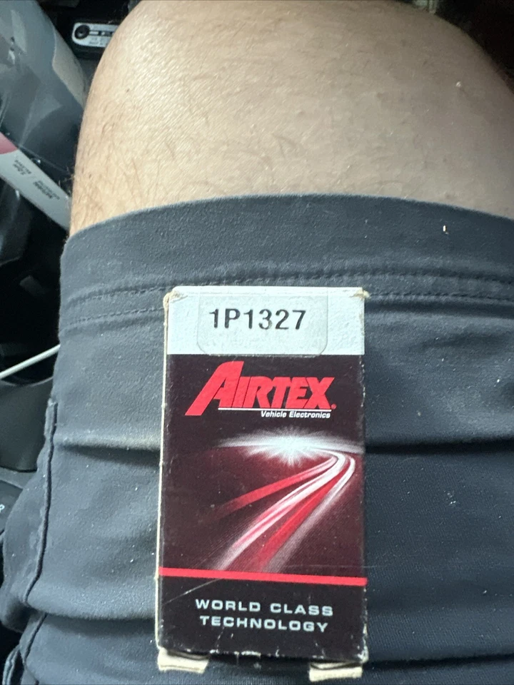 Enchufe de luz de señal de giro 1P1327 Airtex Foto 2 de 2