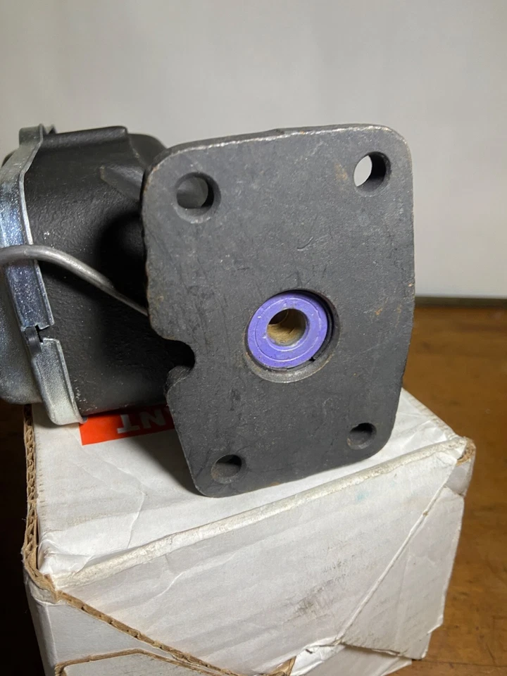 Cardone Industries 10-1572 Master Brake Cylinder BRAND NEW! Foto 4 de 4