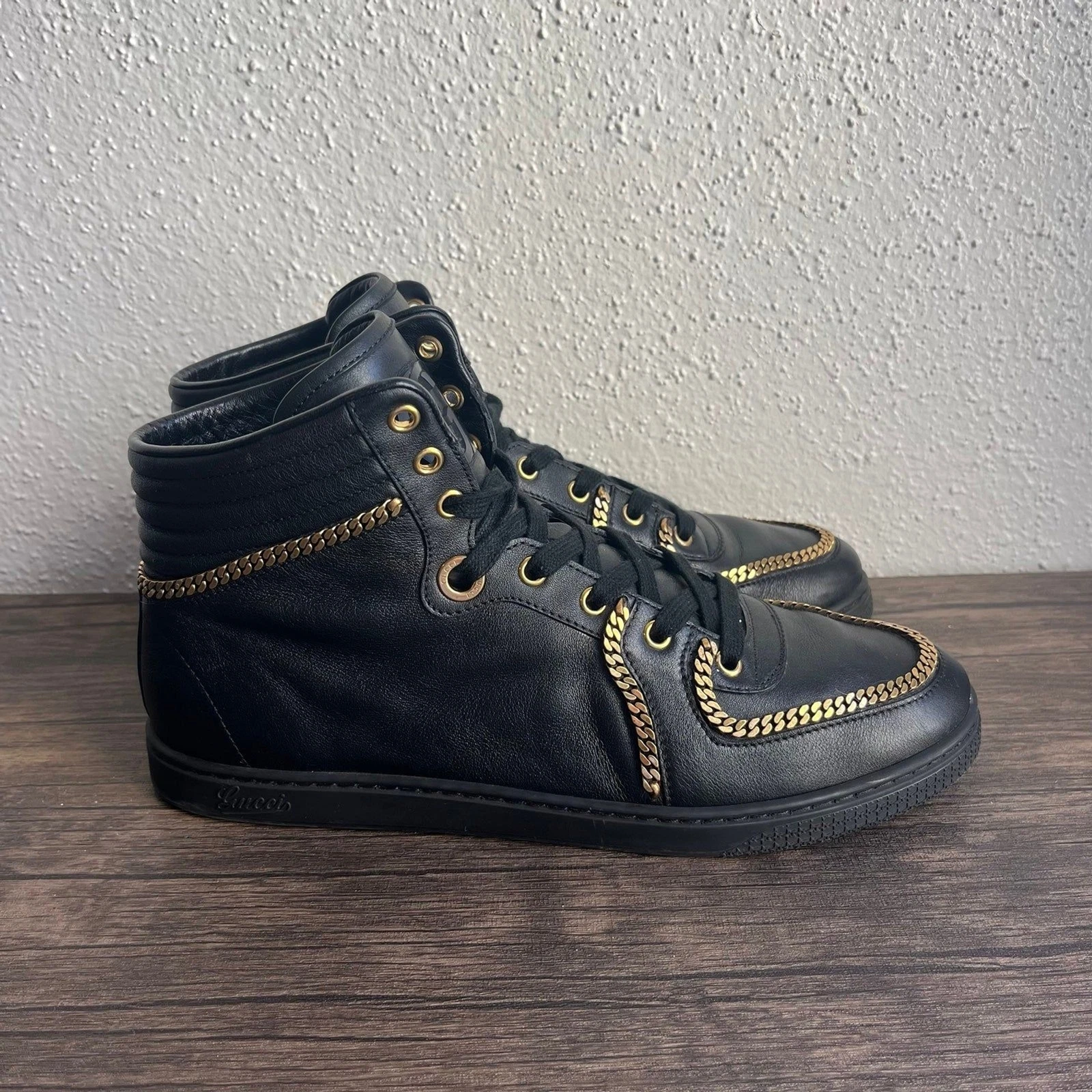 Baskets montantes Gucci Coda noir chaîne dorée taille 40,5 / US 7 homme / 8,5 femme