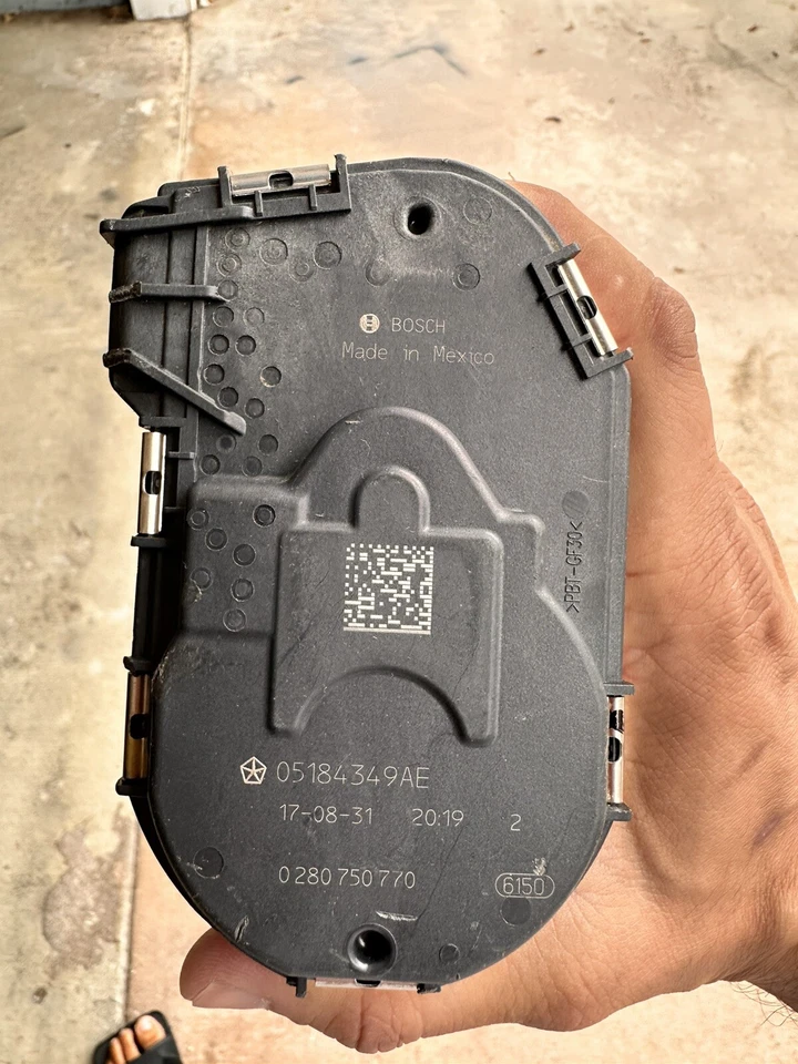 JEEP WRANGLER Throttle Body OEM - Image 3 of 3