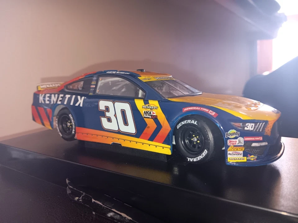 PREORDER Cleetus Mcfarland 2025  Kenetik 1/24 Custom Diecast - Image 3 of 4