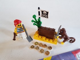 LEGO 6235 Buried Treasure Pirates 1 6235-1 1989 Bo'sun Will incl instructions
