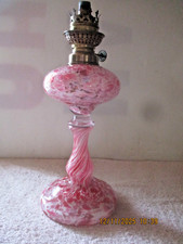 Belle rare  lampe à pétrole ancienne PIED ET RESERVOIR