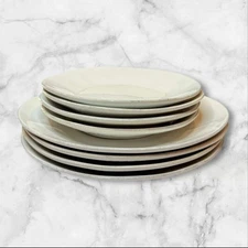 Crate & Barrel Marin White Dinnerware Set | 8pc | Portugal | Great Condition