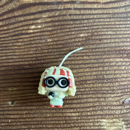 Harry Potter Kinder Joy Funko 2023 Figure Rare Collectible SYBILL TRELAWNEY