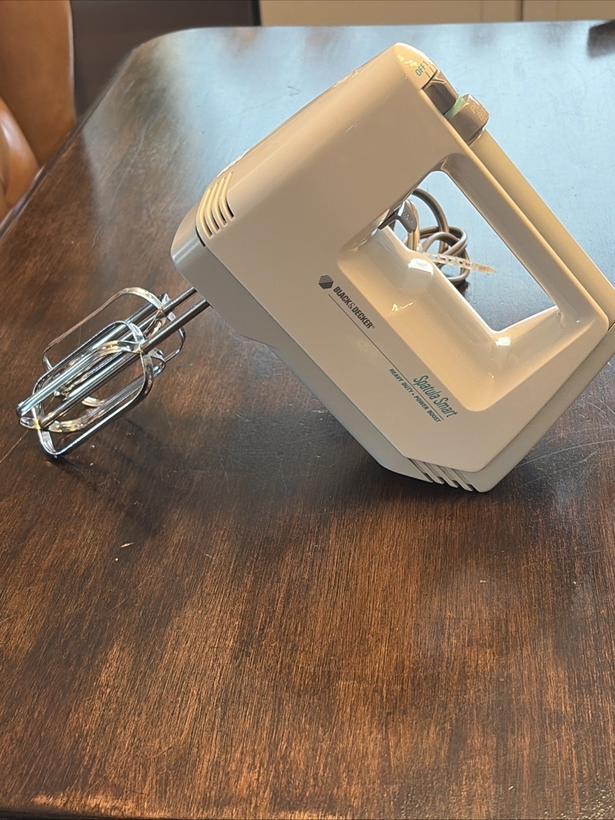 Black & Decker Spatula Smart Hand Mixer 5 Speed Heavy Duty P