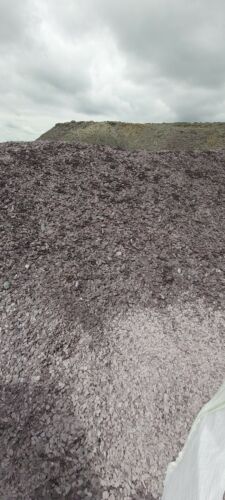 PLUM SLATE CHIPPINGS 20mm. DECORATIVE STONE AGGREGATES. - Picture 5 of 10