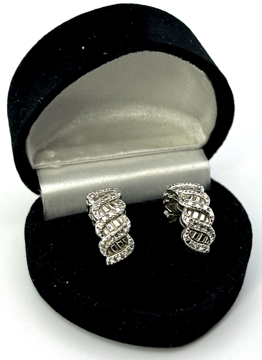 DIAMOND CHIP Solid Sterling Silver 925 Pierced Po… - image 1