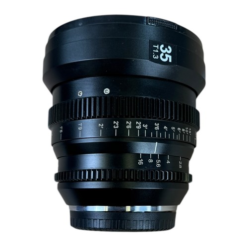 SLR Magic MicroPrime Cine 35mm T1.3 Large Aperture Lens for Fuji X Mount Camera - Picture 4 of 10