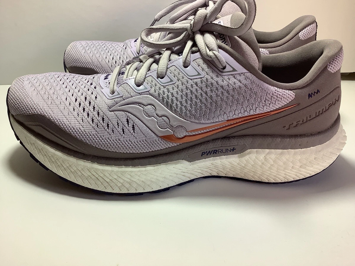 Saucony Triumph 18 Womens Shoes Size 7.5 Color Lilac Copper new
