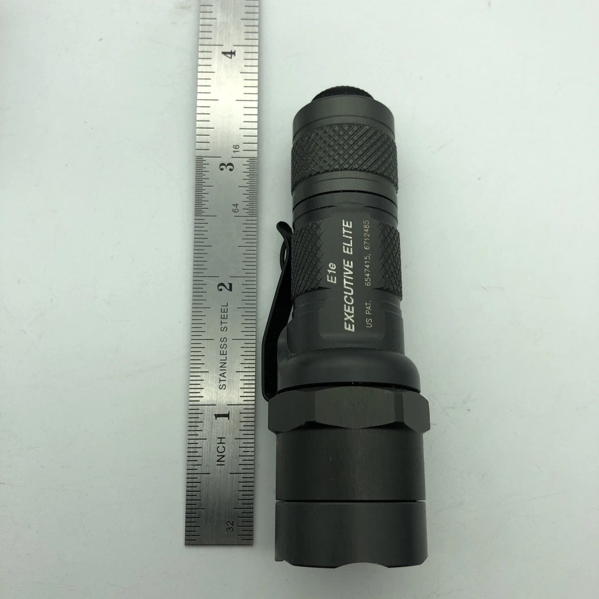 Surefire E1E Executive Elite Flashlight Vintage Classic with CompTac Holster