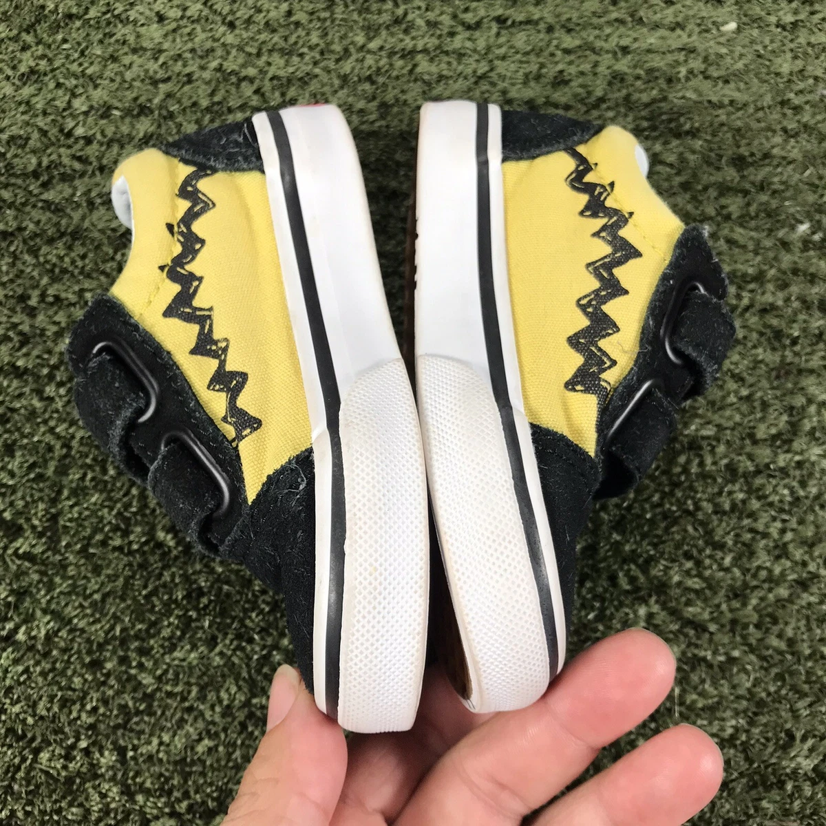 Vans Old Skool Charlie Brown Peanuts toddler boys yellow black