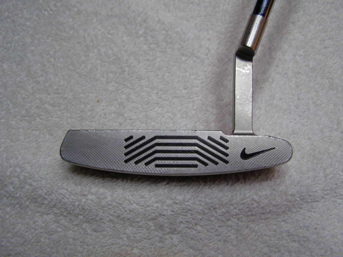 Tour Issue Nike Tour Issue Nike