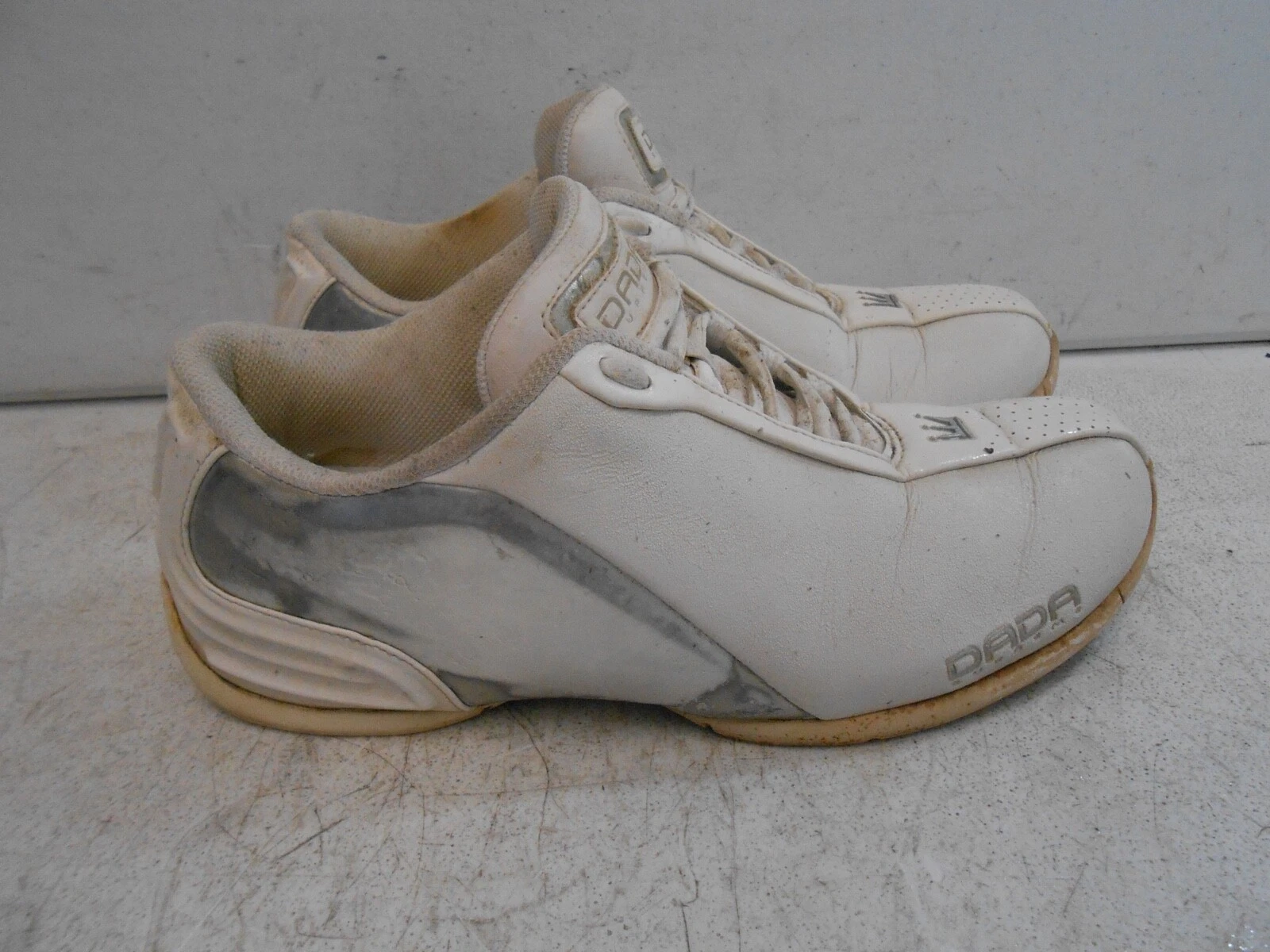 Baskets basket DAMANI Dada Supreme homme taille 11 vintage année 2000 objet de collection