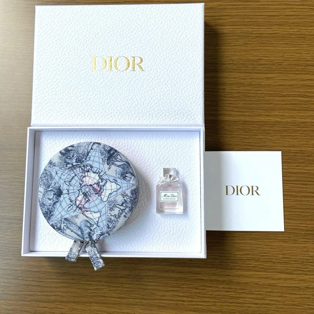 Coffret mini parfum et bijoux Christian Dior Platine cadeau de bienvenue neuf